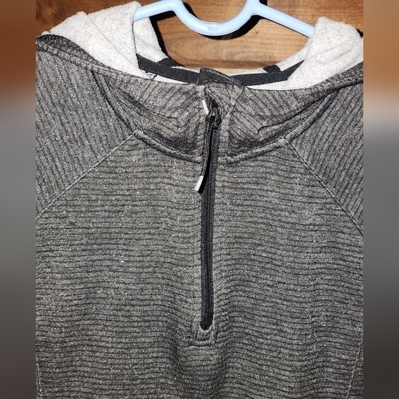 All In Motion HOODIE​ - Picture 2 of 6